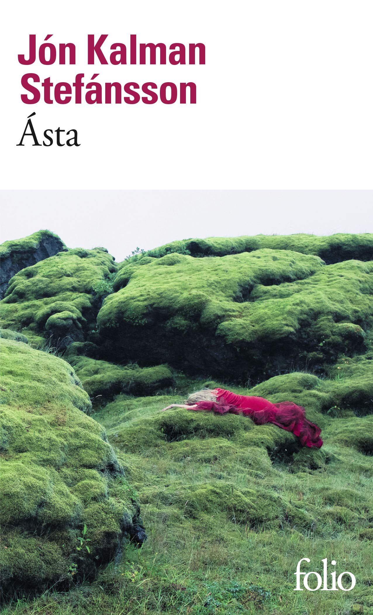 Ásta: Où se réfugier quand aucun chemin ne mène hors du monde ?