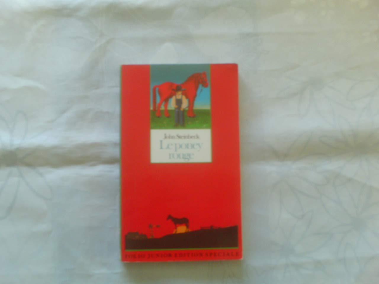 Le Poney rouge