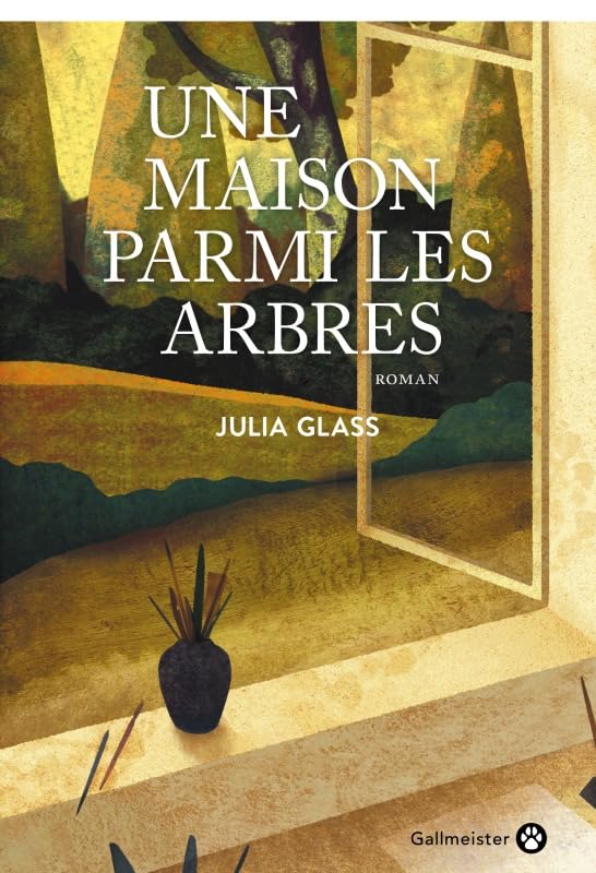 UNE MAISON PARMI LES ARBRES