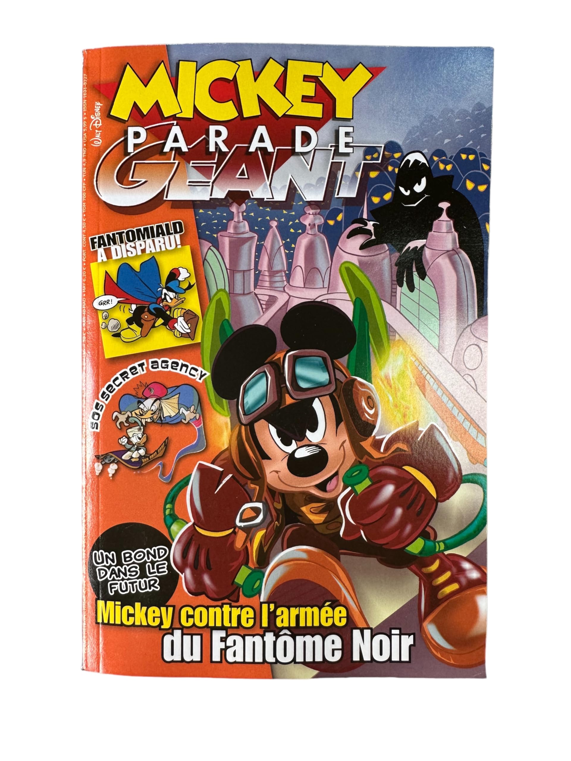 Mickey Parade Géant Numéro 332 : Mickey contre l'armée du fantôme noir