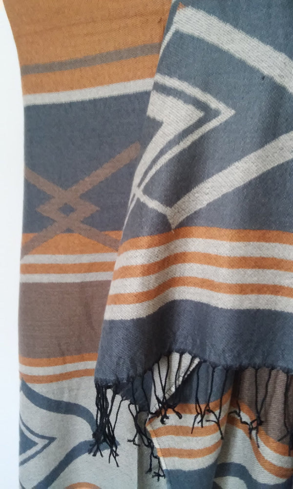 PONCHO MOD.CRUCES ORANGE FONCÉ/GRIS FONCÉ/GRIS